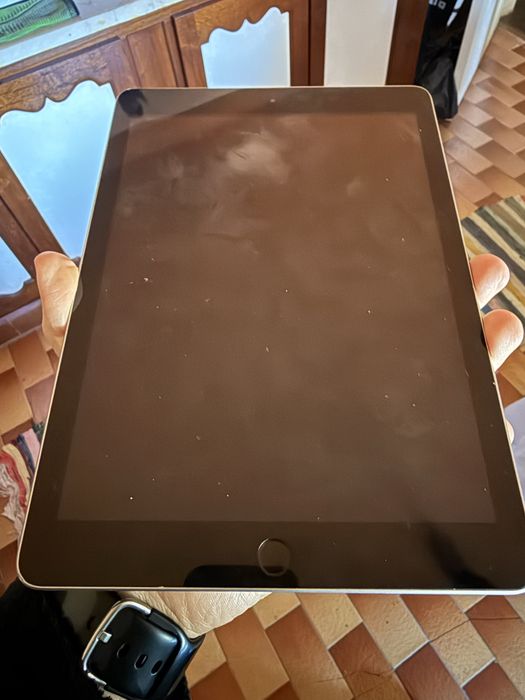 iPad 6ª geração (2018) - 32gb