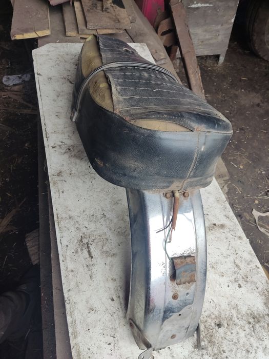 Щиток болотник крило Ява 350 - 634 - 638 Иж-56