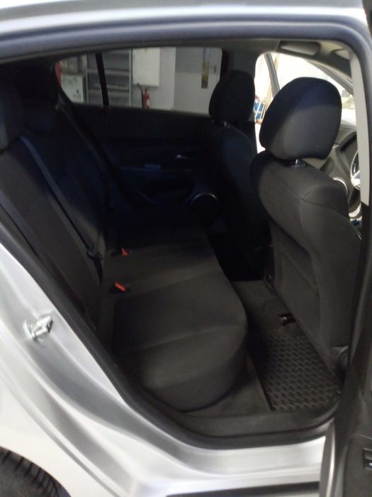 Chevrolet Cruze 1.8 BENZ LPG 141 km