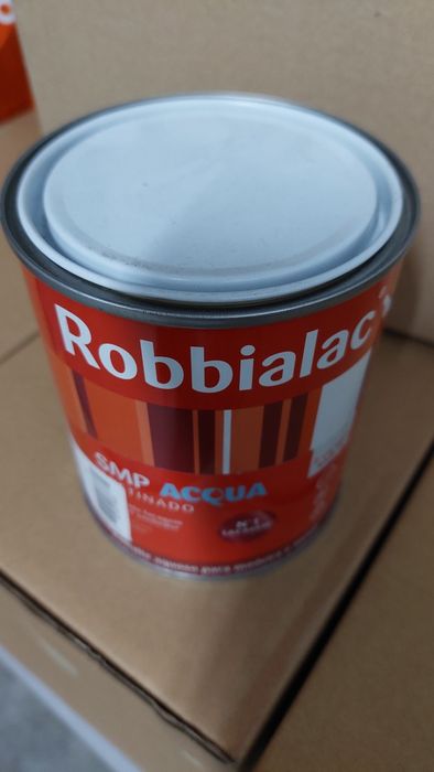 Tinta Robialac para madeira - wengué - 0,75LTs