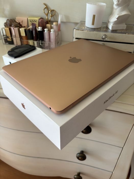 Macbook air 2019