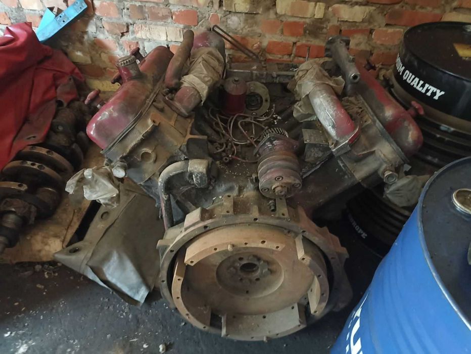 Двигун ЯМЗ-236 МАЗ б/в у зборі