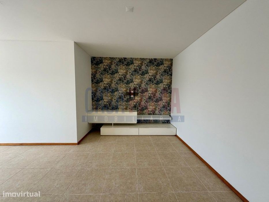 Apartamento T2 em Ribeirão - Vila Nova de Famalicão