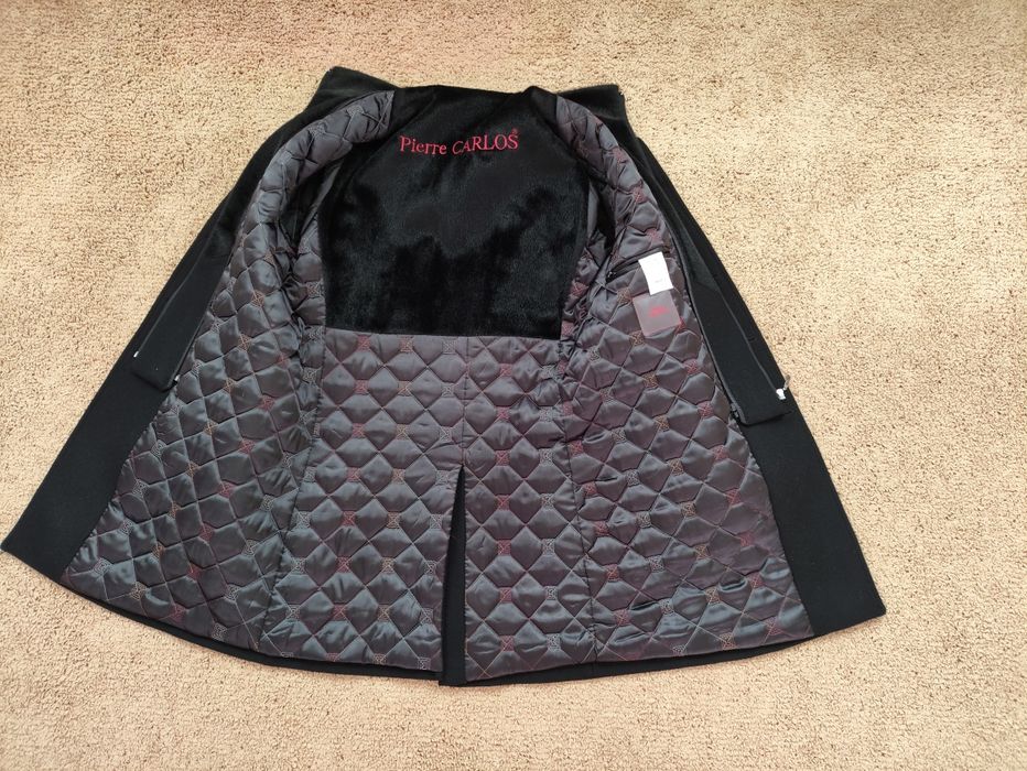 Класичне чоловіче пальто