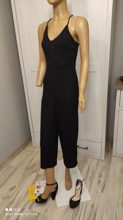 Kombinezon czarny imprezowy brokatowy