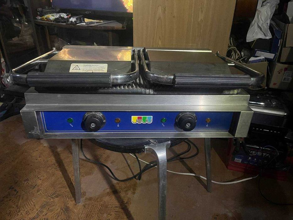 Професійний, контактний, прижимний гриль