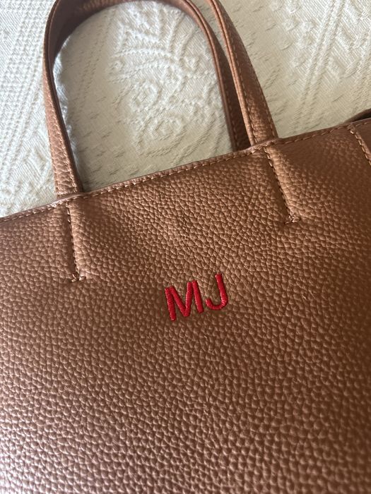 Mala Camel com inicias MJ