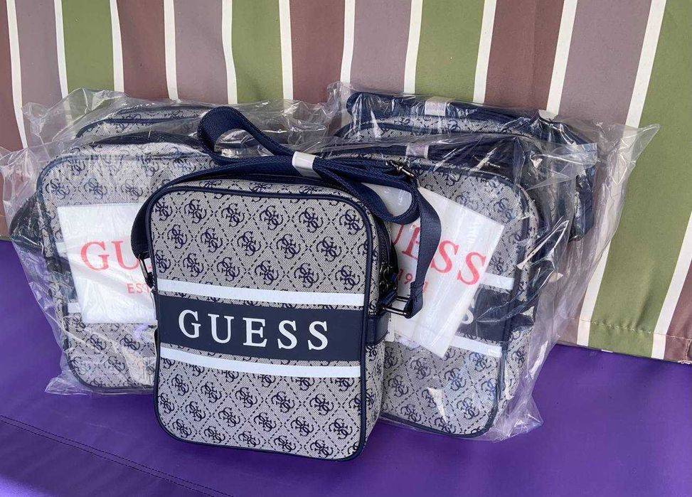 Сумка чоловіча Guess Сумка мужская Guess  Розмір 24*21*6,5 см
