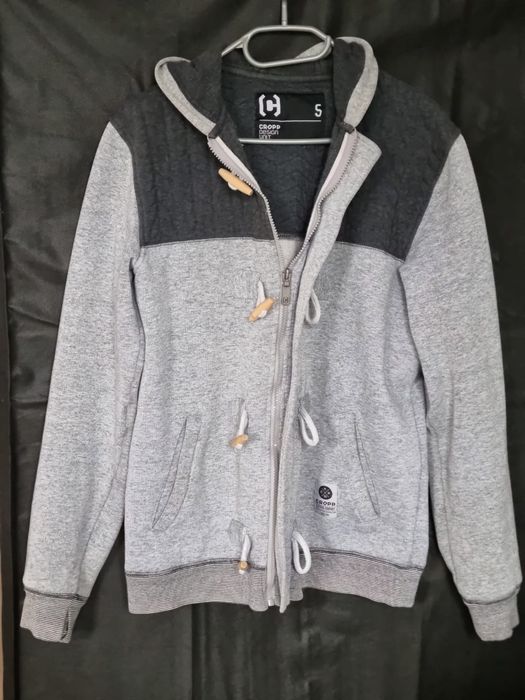 Szara, zapinana bluza męska Cropp S