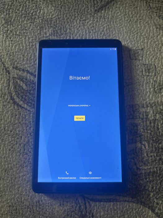 Планшет Lenovo TB-7306X