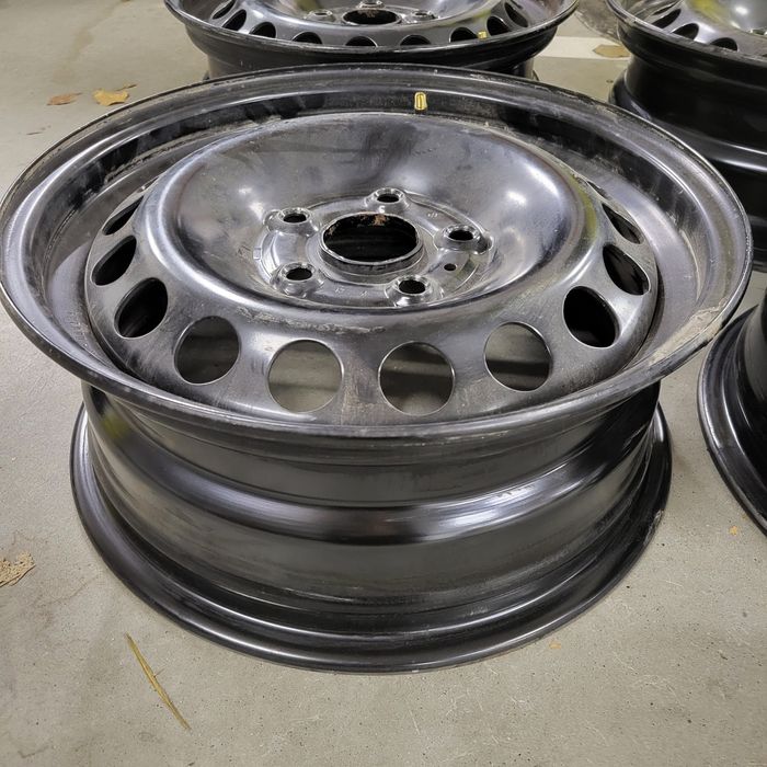 Felgi stalowe 4 szt, stan bdb