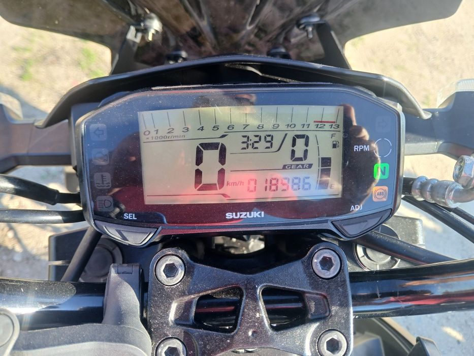 Suzuki gsxf 125 impecavel