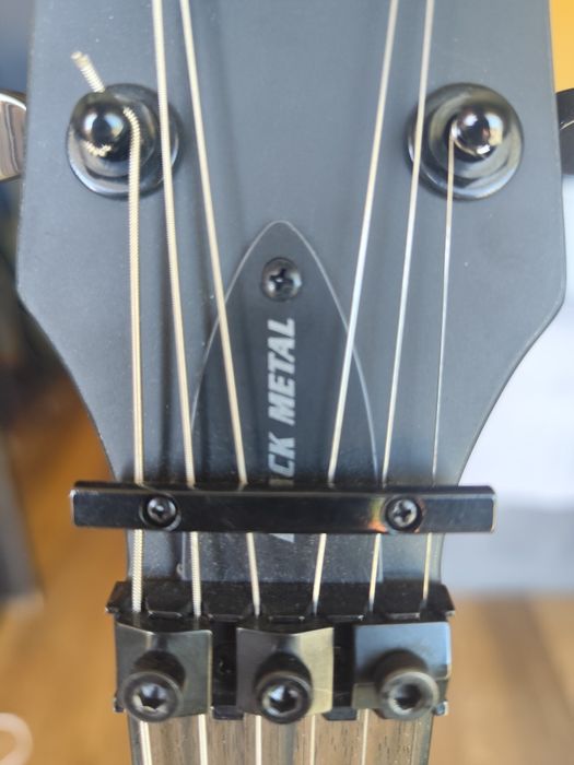 Guitarra Eléctrica ESP LTD EC-FR "Black Metal"