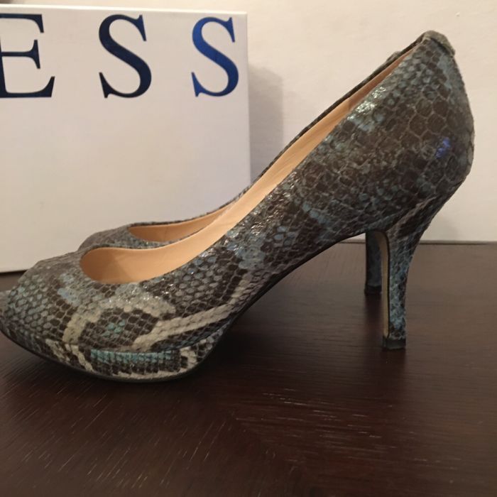 Oryginalne Buty Guess