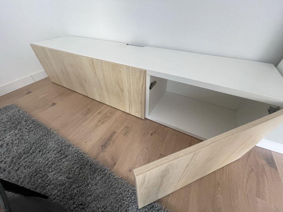 Móvel TV com 3 portas, carvalho e branco