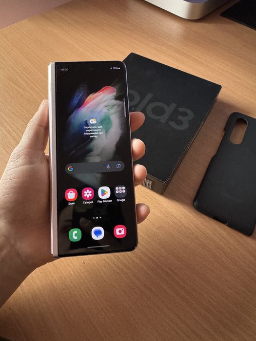 Samsung Galaxy Fold 3 12/256 GB phantom silver