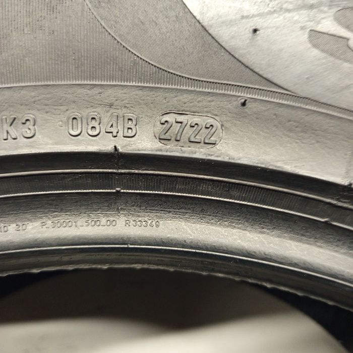 235/60R18 Pirelli Scorpion Winter