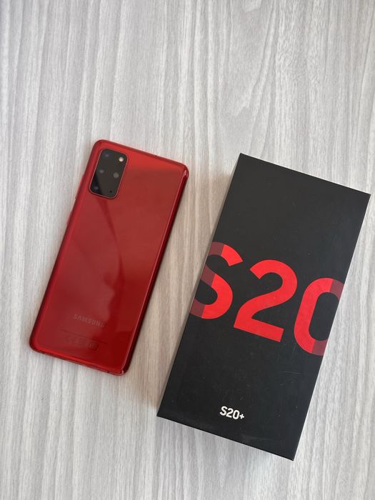Телефон Samsung Galaxy S20+
