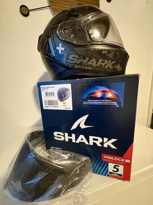 Capacete SHARK com Leds