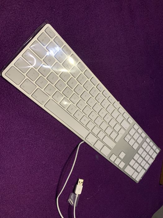 New Apple Keyboard447036101640867841