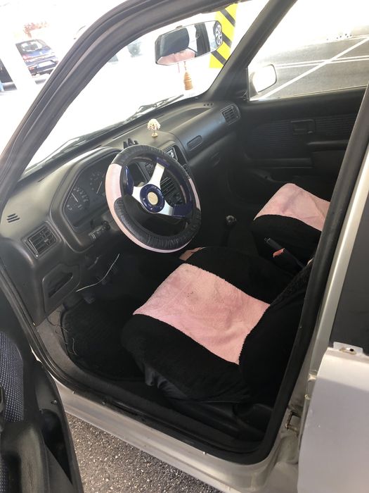 Vendo peugeot 4 portas