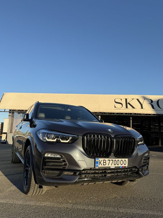 Bmw x5 g05 2019.