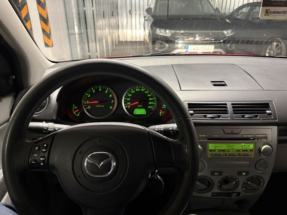 Mazda 2 II 1.25 benzyna