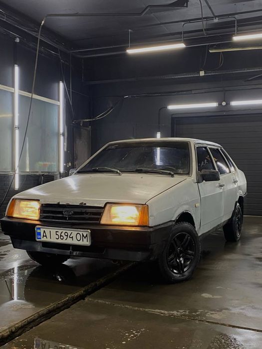 Авто Ваз 21099 1.5 газ-бензин в продажі