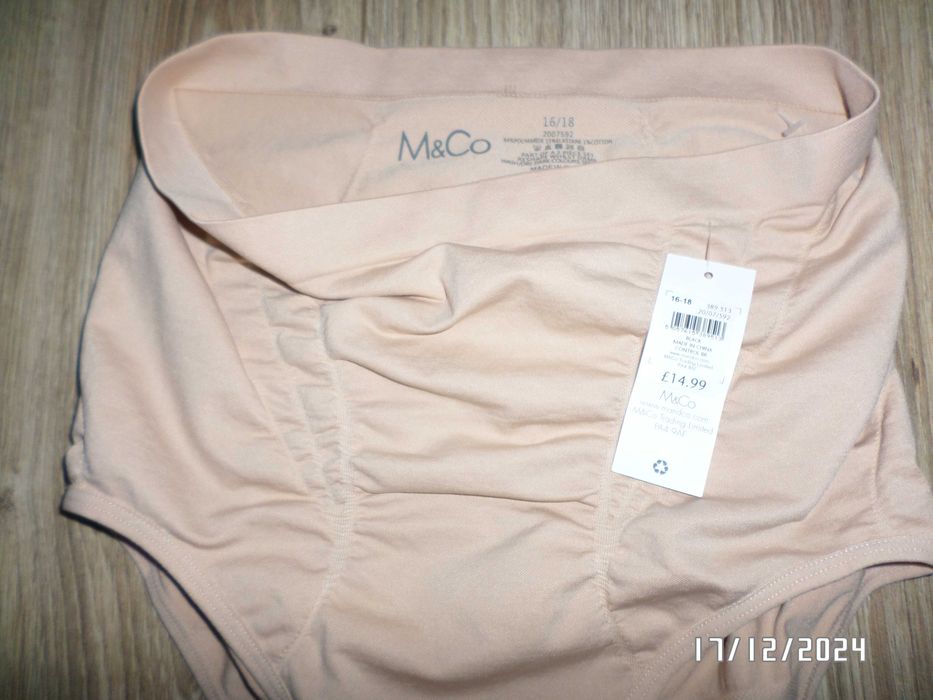 Wyszczuplające figi z wysokim stanem - XXL-16/18-nowe
