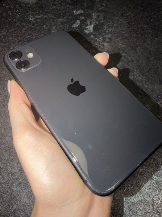 iPhone 11 64 GB w bardzo dobrym stanie