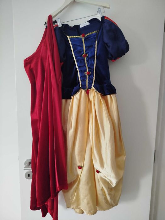 Fato Branca de neve+capa. 9-10 anos. Original