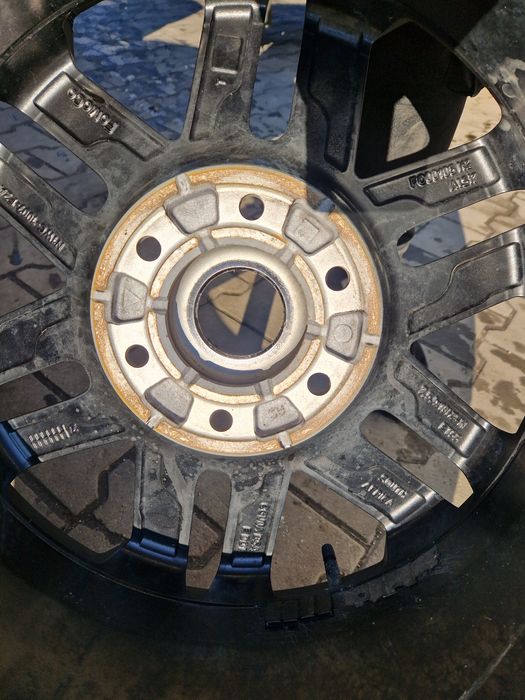 Oryginalne Koło zapasowe Ford Ranger 255/65R18 Goodyear Jak Nowe
