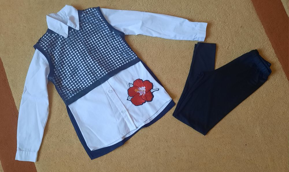 Сучасна вишиванка на дівчинку розмір 152