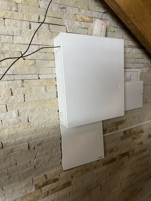 Продаж будинку Брюховичі