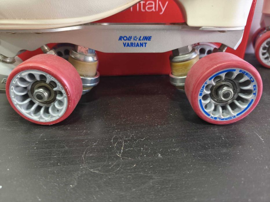 Patins de patinagem artística