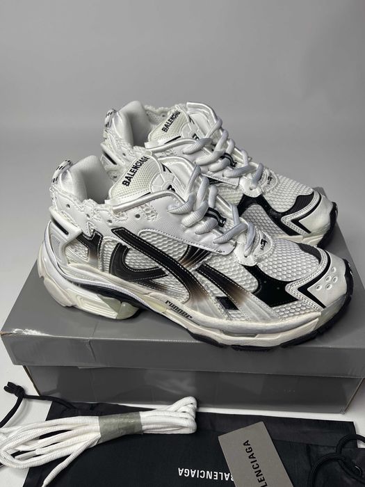 BALENCIAGA Runner кроссовки белые кеди кеды кросівки білі 42 43 44 40
