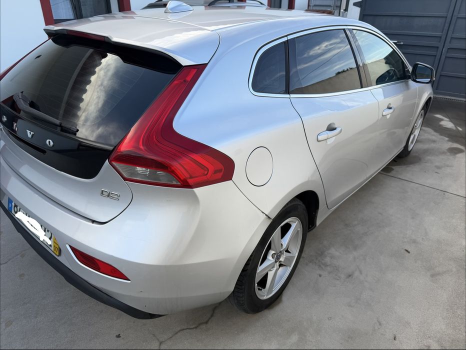 Volvo V40 1.6 D2