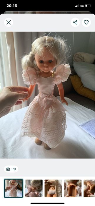 Boneca Famosa vintage com movimento