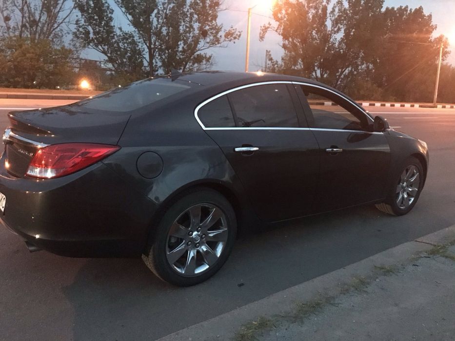 Продам Buick Regal GS