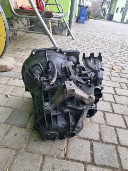 Механічна коробка передач до Ford Focus 1.6 hdi