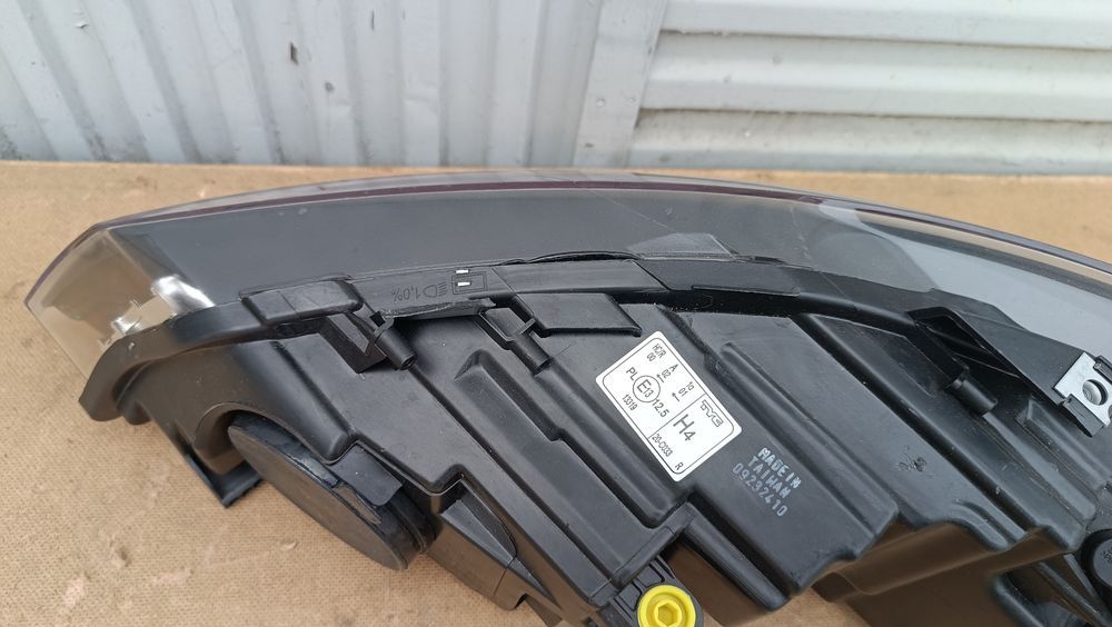 Vendo farol direito de VW polo 6R ano 2009/14