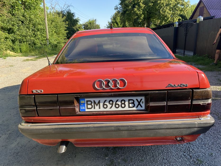 Продам автомобіль AUDI 100