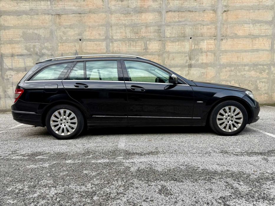 Mercedes C220 CDI Elegance 170cv Caixa Automática 2007