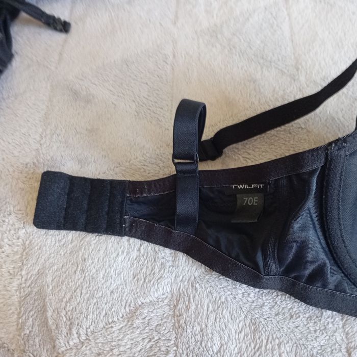 Biustonosz Twilfit 70 E