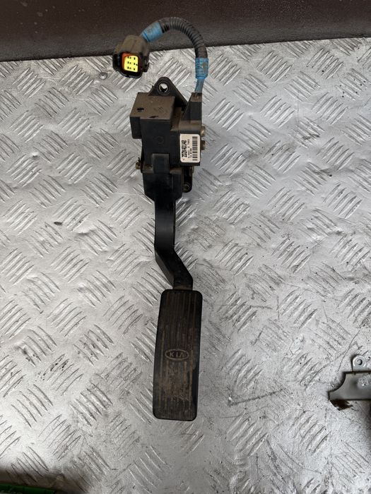 Педаль газа газ 25 диз Kia Pregio 2002 Киа престижио