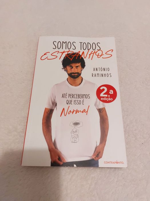 Livro "Somos Todos Estranhos" António Raminhos