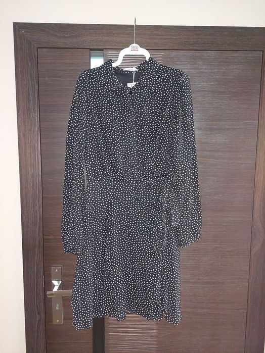 Sukienka w groszki Reserved rozmiar 40 nowa z metką