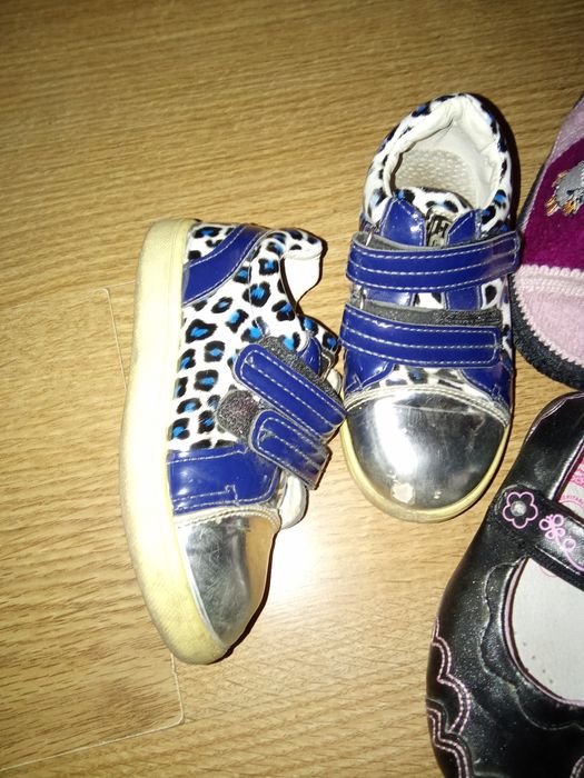 Домашні Тапки тапули туфлі тапочки хатні капці