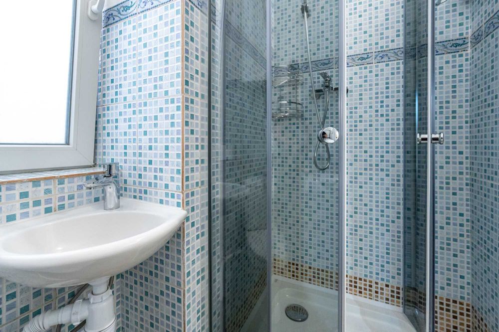 Дім з двориком, центр, море 6014