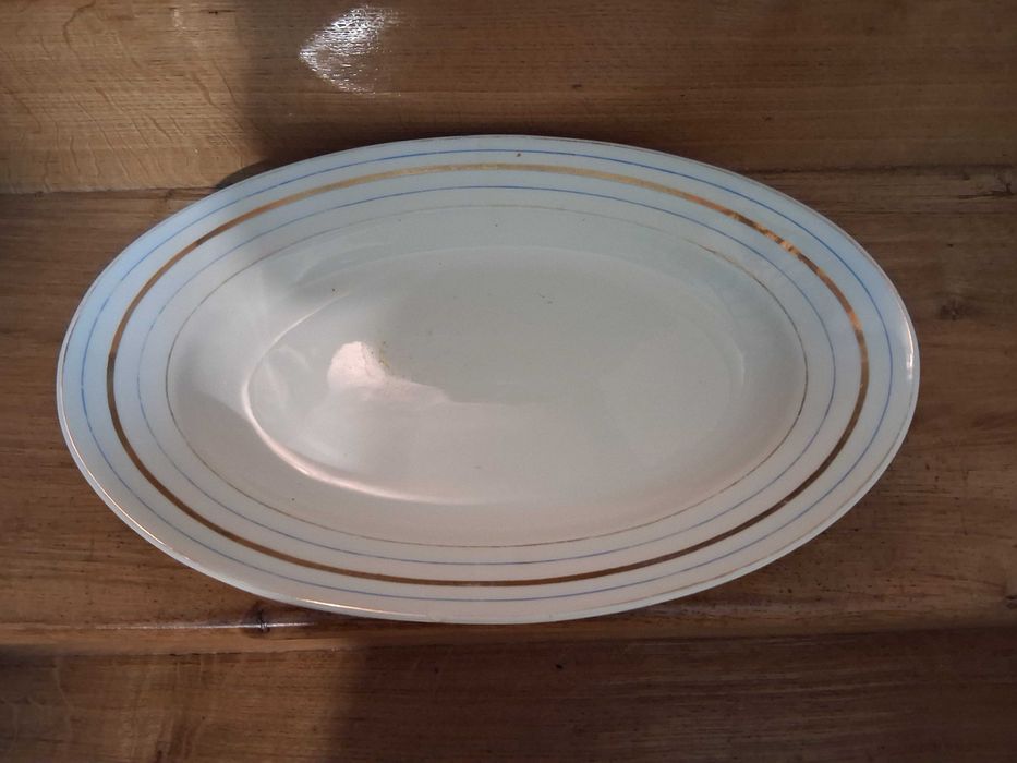 Vista Alegre - Várias Peças Muito Antigas - 30 € Tudo